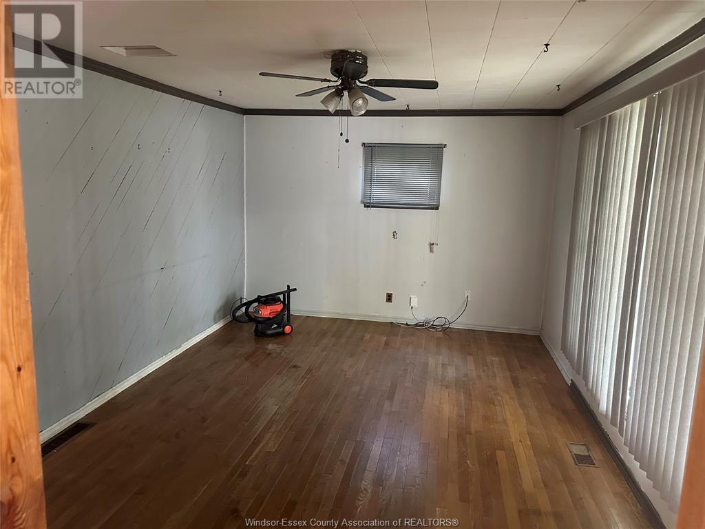 Property at 1171 OAK STREET image 4