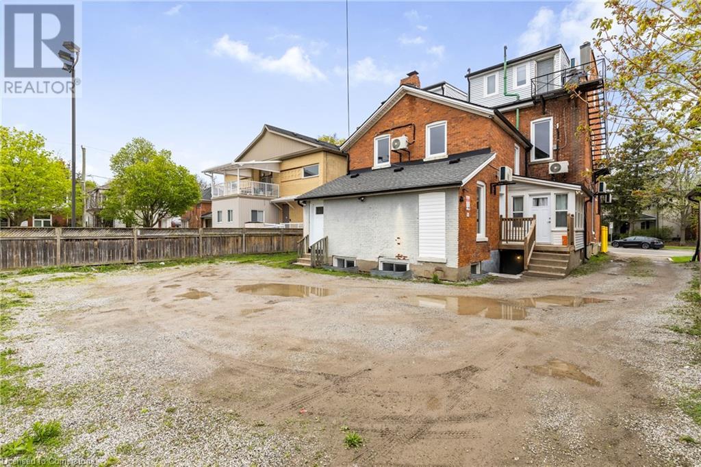 82 Welland Avenue Unit# 10, St. Catharines, Ontario  L2R 2N1 - Photo 6 - 40725805
