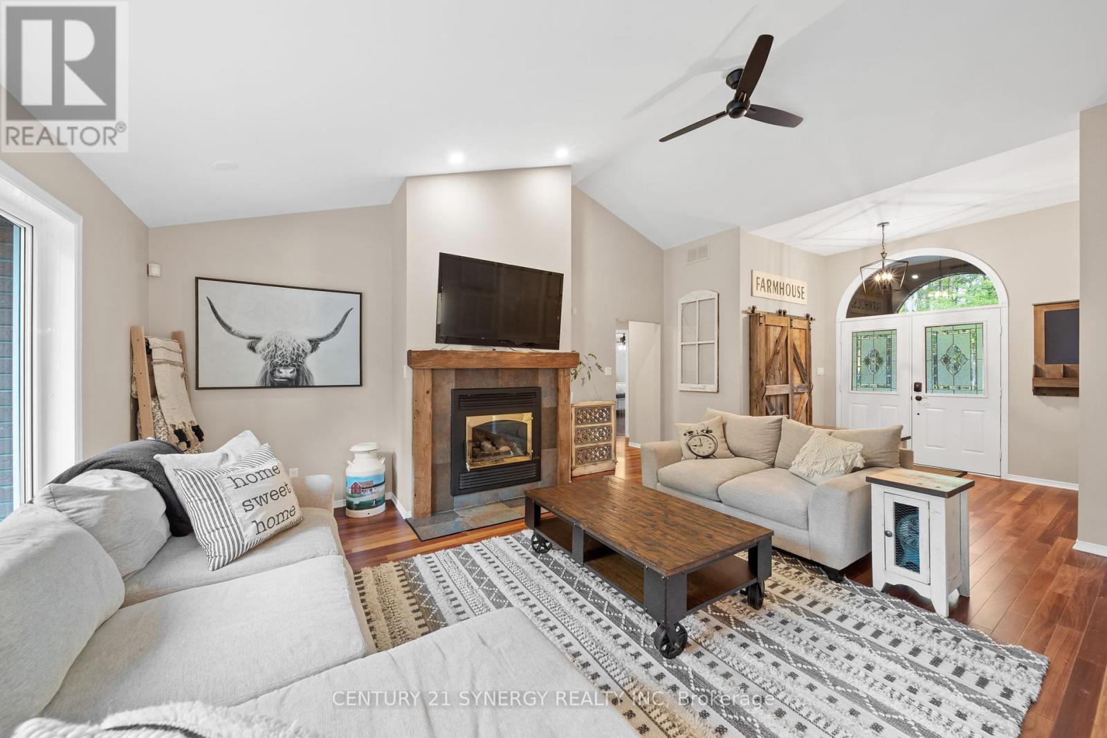 Property at 5487 CEDAR DRIVE image 4