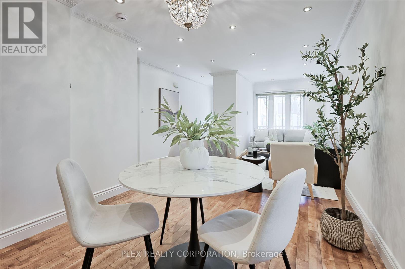 192 Coxwell Avenue, Toronto, Ontario  M4L 3B2 - Photo 10 - E12140747
