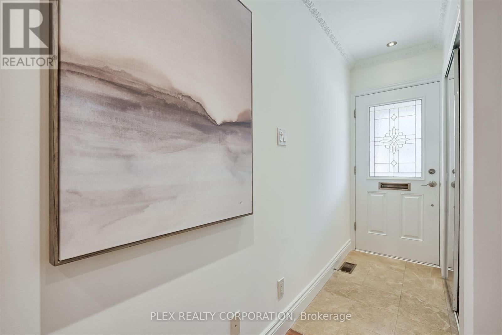 192 Coxwell Avenue, Toronto, Ontario  M4L 3B2 - Photo 15 - E12140747