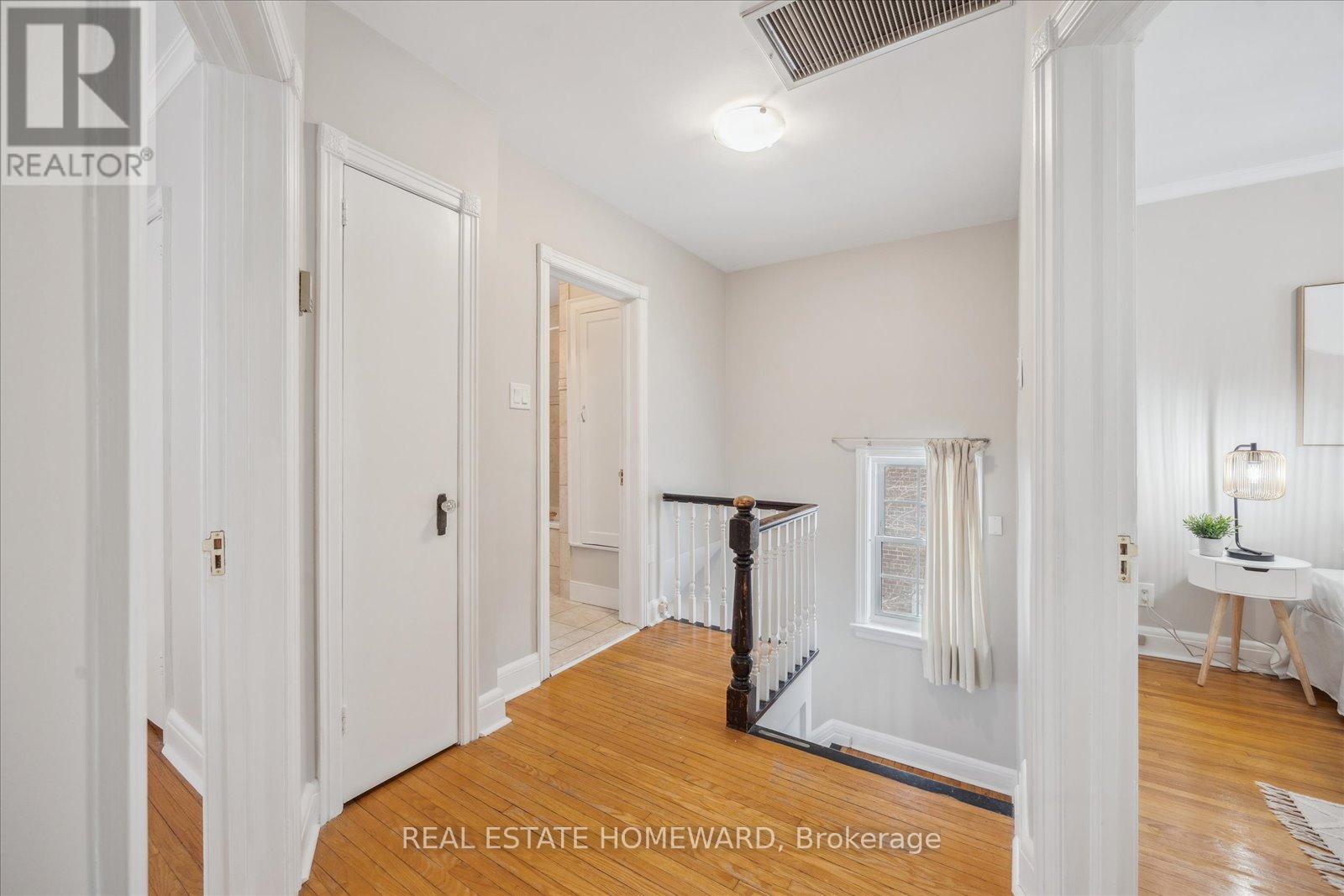51 Edgecombe Avenue, Toronto, Ontario  M5N 2X4 - Photo 13 - C12099287