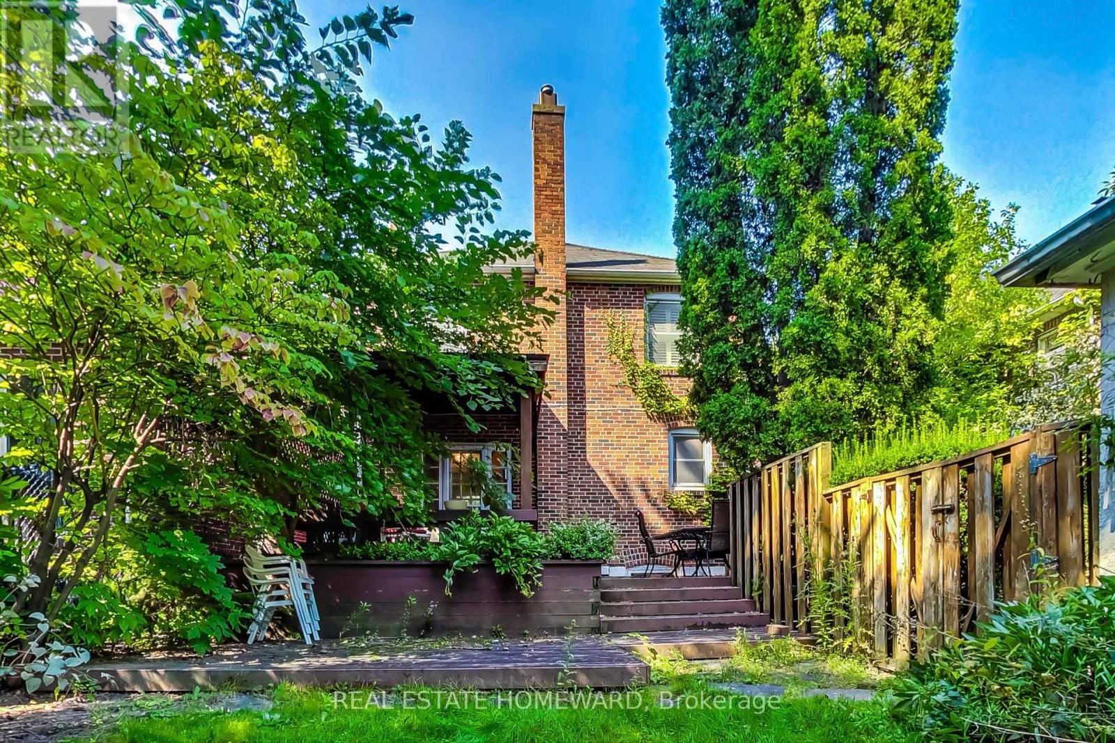 51 Edgecombe Avenue, Toronto, Ontario  M5N 2X4 - Photo 28 - C12099287