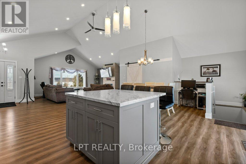 9517 County Road 42 Road, Rideau Lakes, Ontario  K0G 1X0 - Photo 9 - X12135013