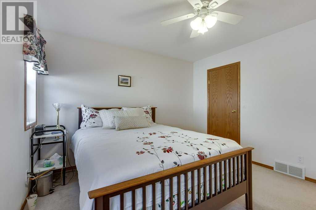 14 Lund Close, Red Deer, Alberta  T4R 2T1 - Photo 24 - A2215918