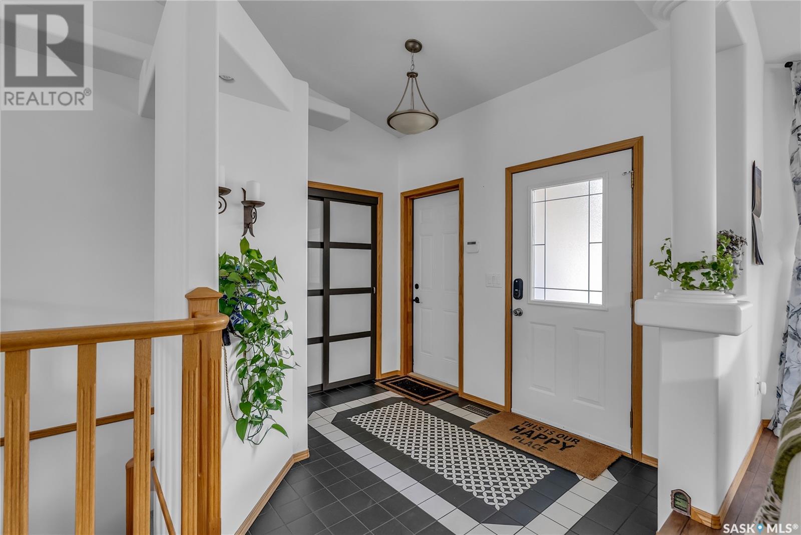 Property at 406 Nixon CRESCENT image 4