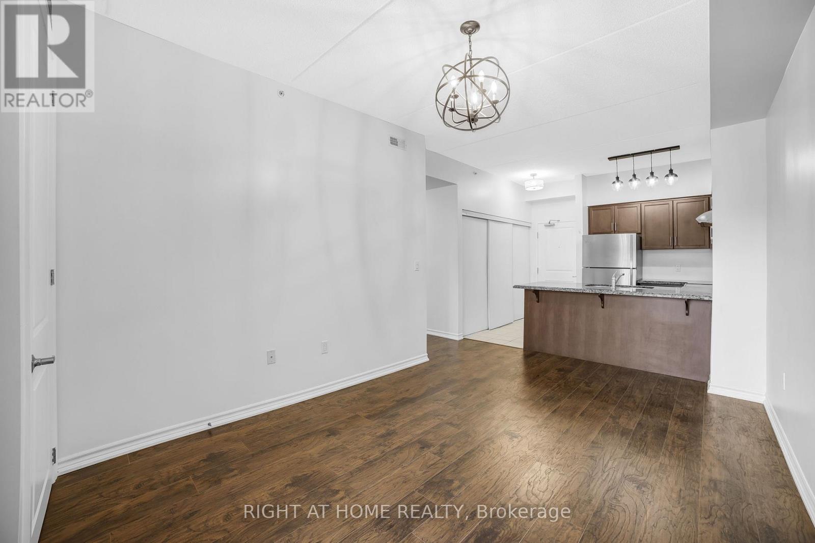 218 - 1077 Gordon Street, Guelph, Ontario  N1L 1H2 - Photo 20 - X12140542
