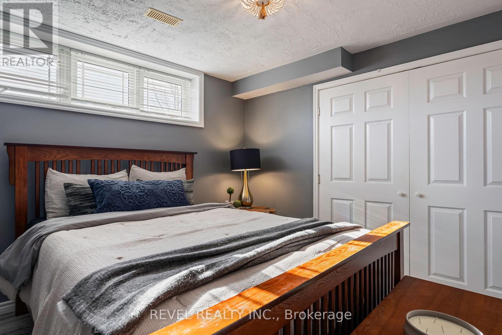 771 Princess Street, Wellington North (Mount Forest), Ontario  N0G 2L3 - Photo 32 - X12140732