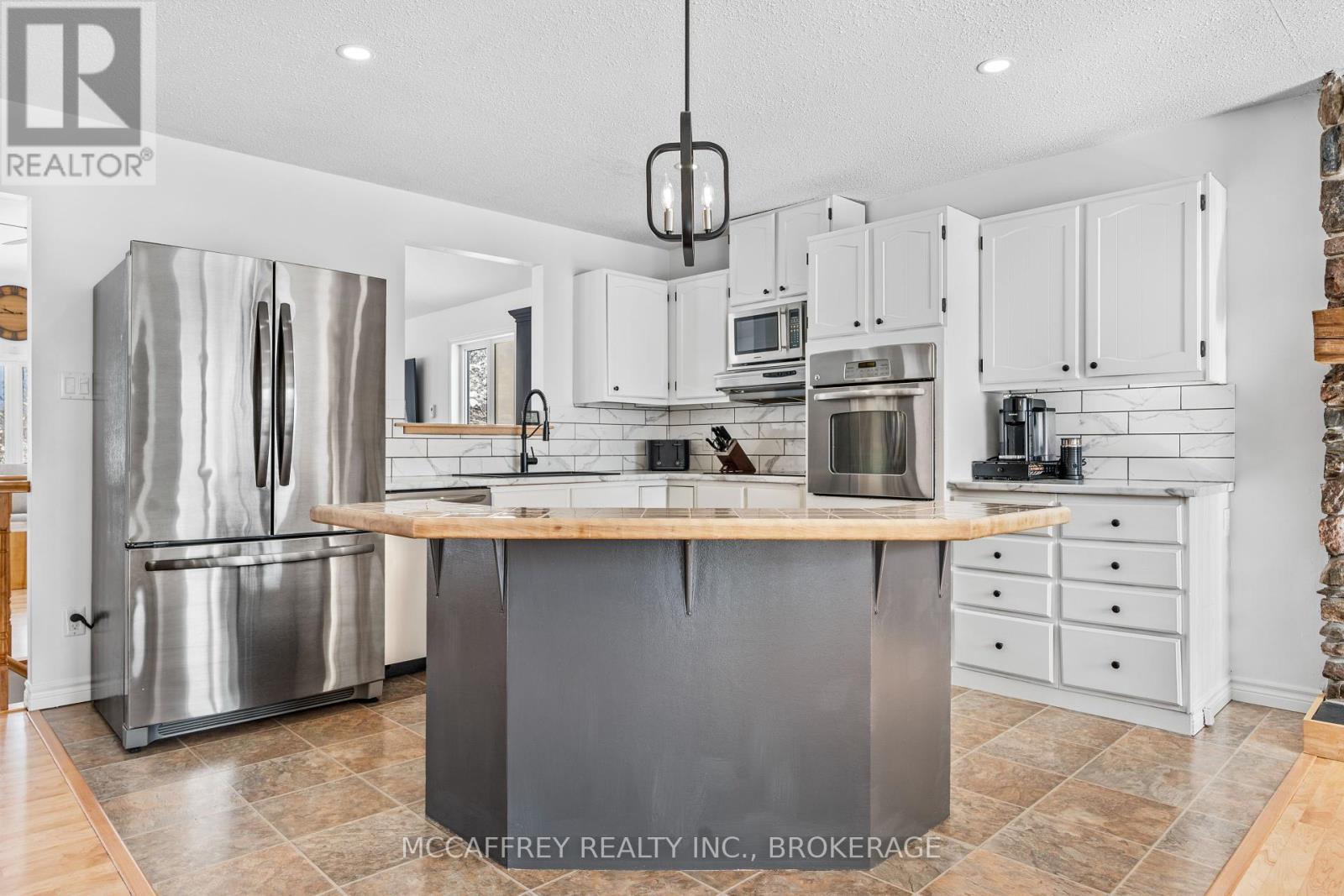 25 Jones Street, Stone Mills, Ontario  K0K 3G0 - Photo 12 - X12140815