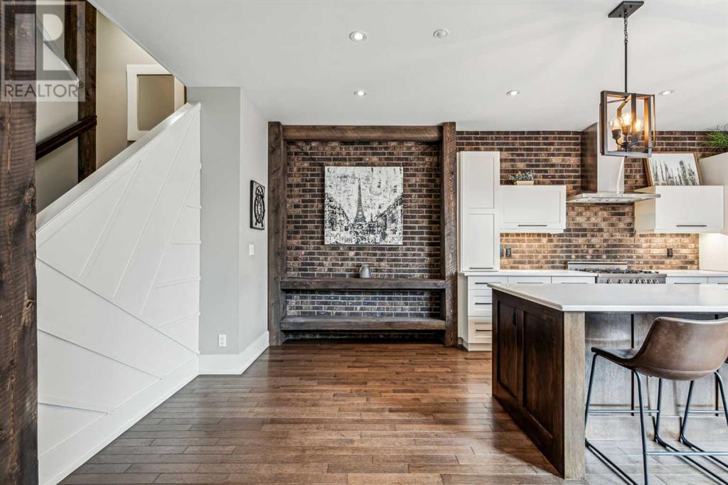 2209 24a Street Sw, Calgary, Alberta  T3E 1V7 - Photo 6 - A2215786