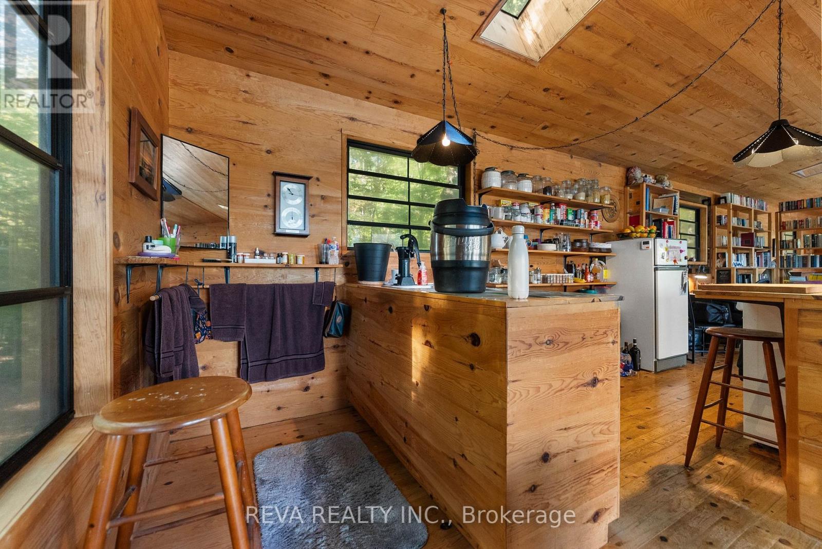 368 Addington Road, Addington Highlands, Ontario  K0H 1K0 - Photo 11 - X9382740