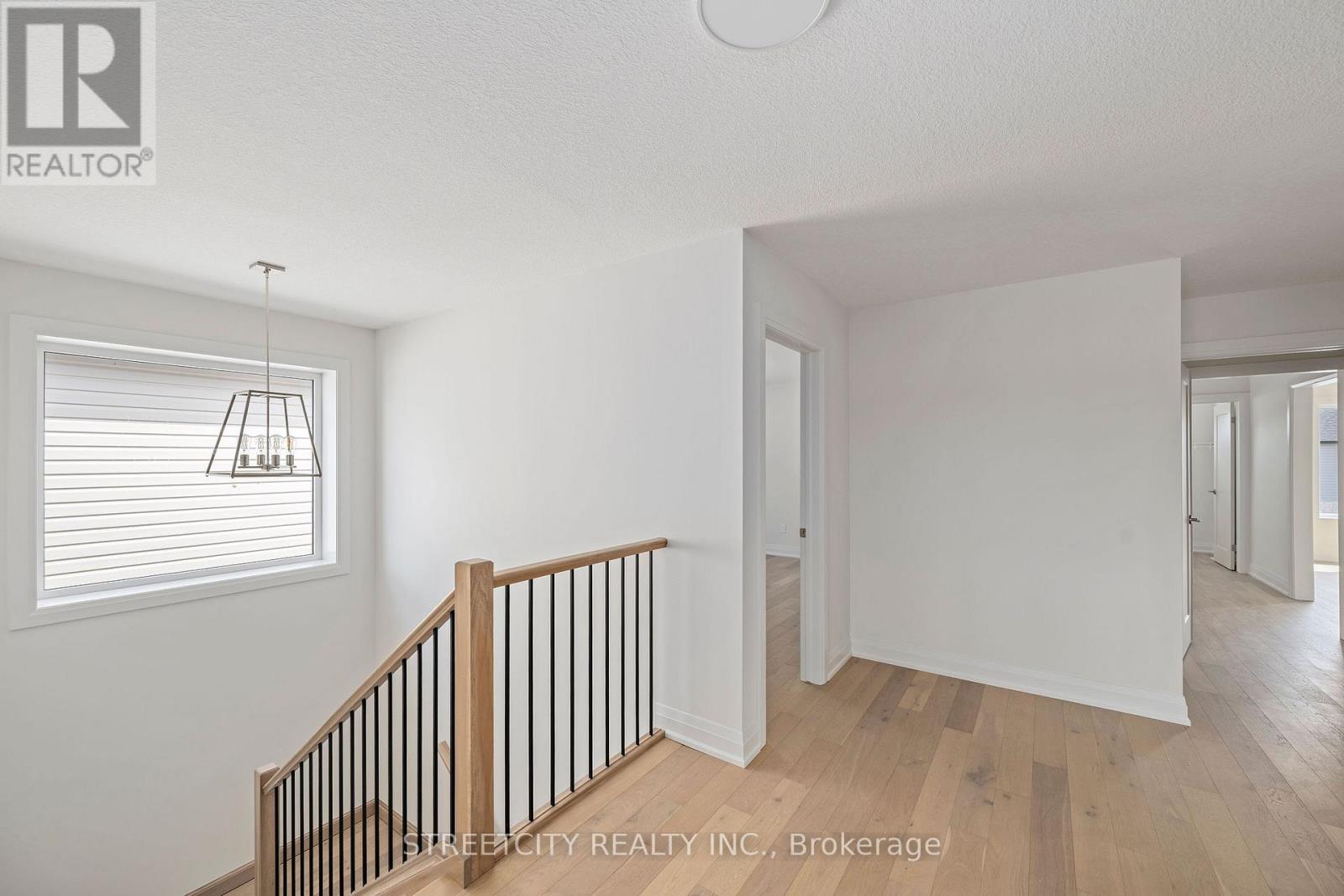 1621 Medway Park Drive, London North, Ontario  N6G 5B6 - Photo 21 - X12113831