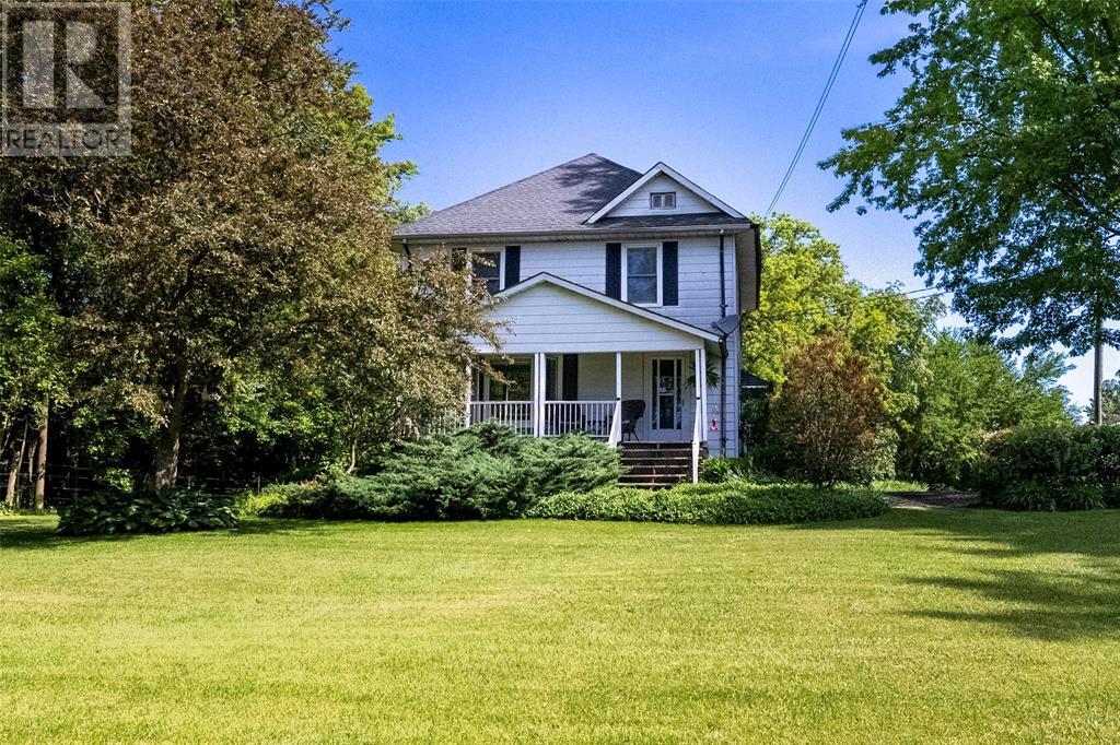 5848 Douglas Line, Plympton-Wyoming, Ontario  N0N 1J0 - Photo 2 - 25011391