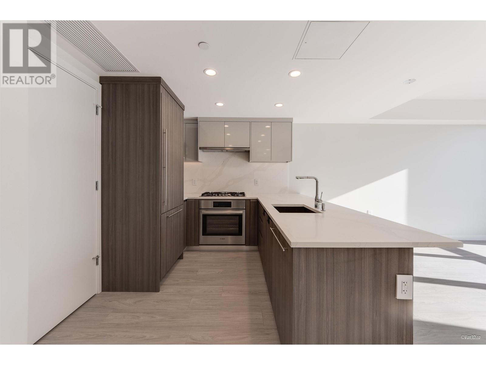 Listing Picture 15 of 30 : 307 485 W 63RD AVENUE, Vancouver / 溫哥華 - 魯藝地產 Yvonne Lu Group - MLS Medallion Club Member