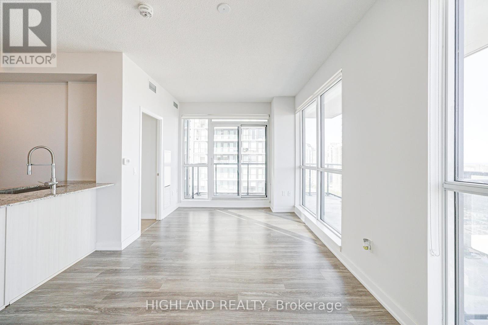 2318 - 4055 Parkside Village Drive, Mississauga (City Centre), Ontario  L5B 0K8 - Photo 17 - W12140357