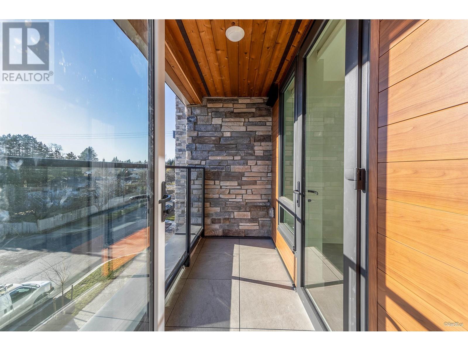 Listing Picture 10 of 30 : 307 485 W 63RD AVENUE, Vancouver / 溫哥華 - 魯藝地產 Yvonne Lu Group - MLS Medallion Club Member