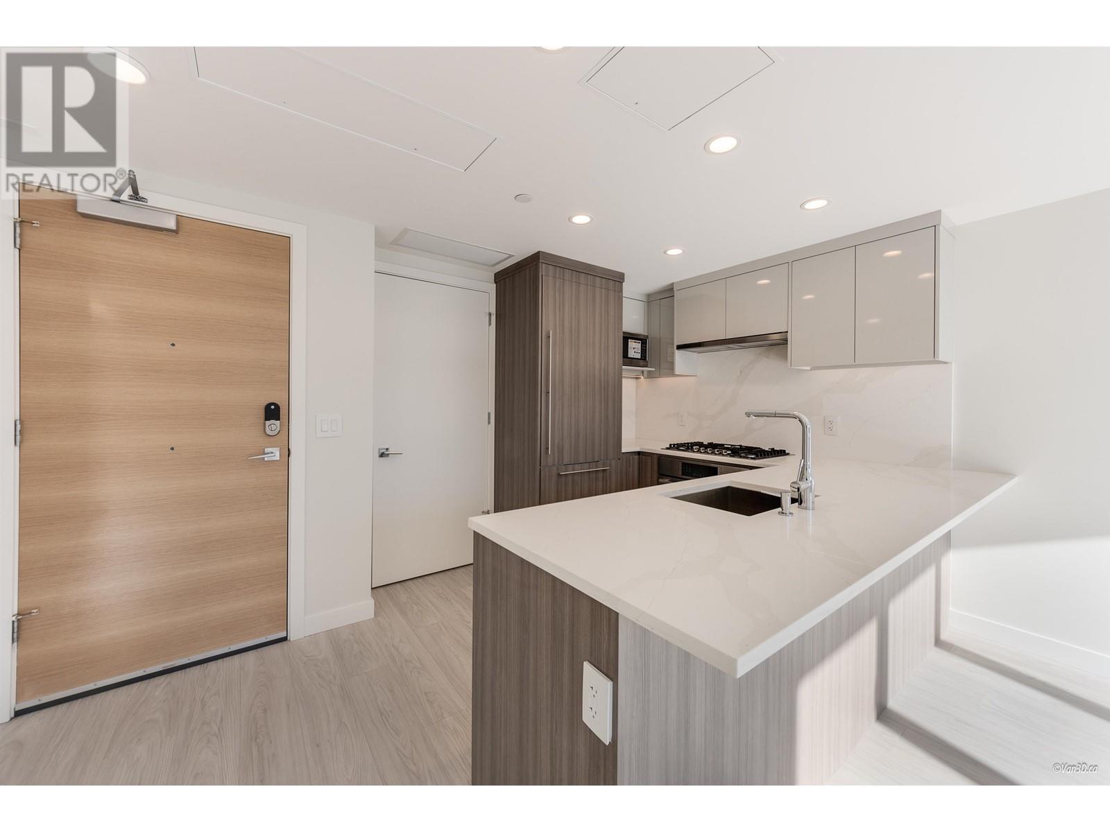 Listing Picture 14 of 30 : 307 485 W 63RD AVENUE, Vancouver / 溫哥華 - 魯藝地產 Yvonne Lu Group - MLS Medallion Club Member