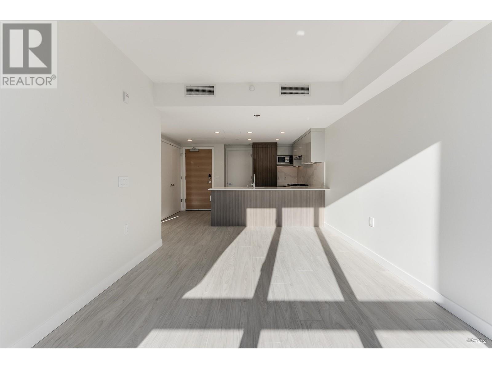 Listing Picture 12 of 30 : 307 485 W 63RD AVENUE, Vancouver / 溫哥華 - 魯藝地產 Yvonne Lu Group - MLS Medallion Club Member