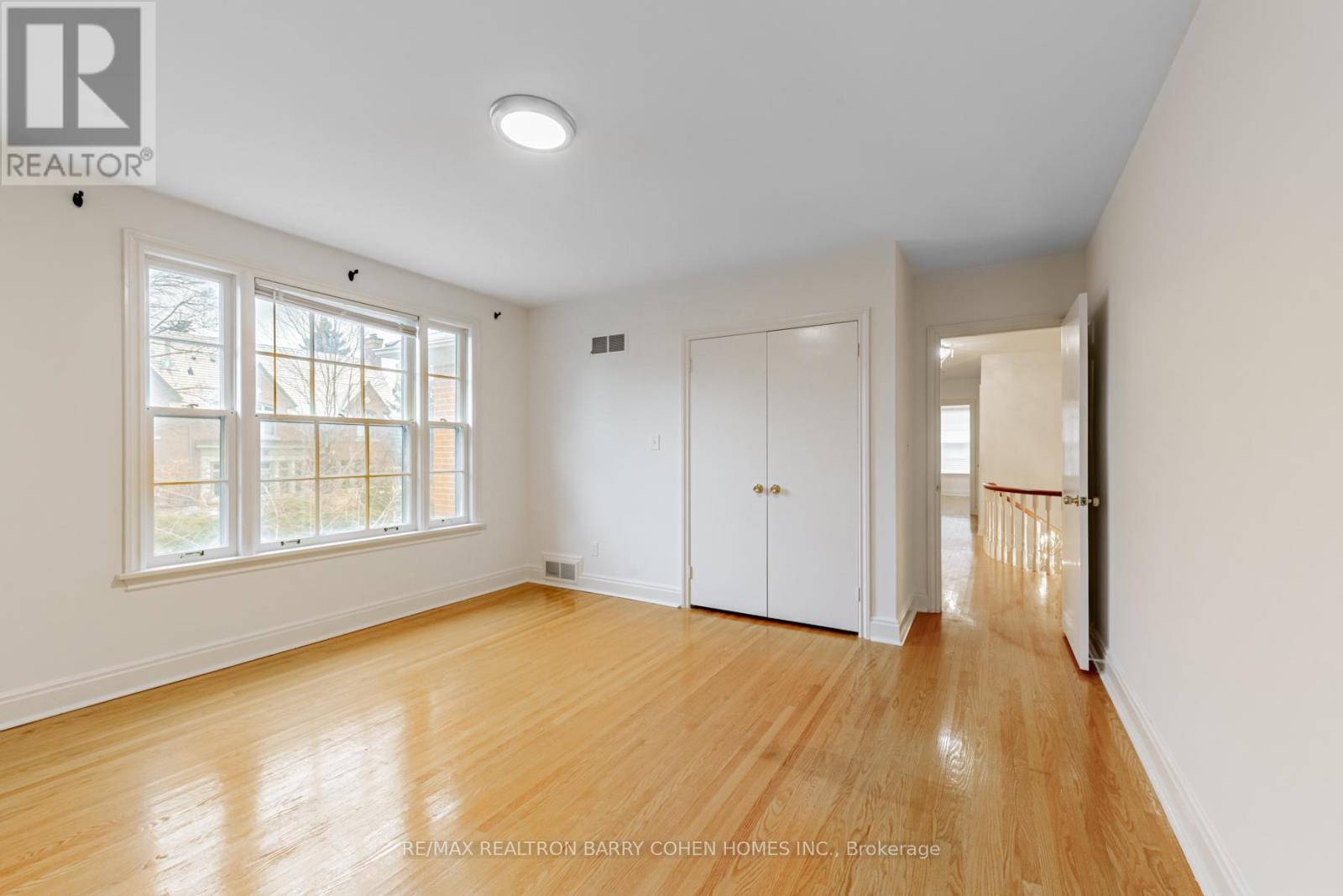 43 Stratheden Road, Toronto, Ontario  M4N 1E5 - Photo 10 - C12140818