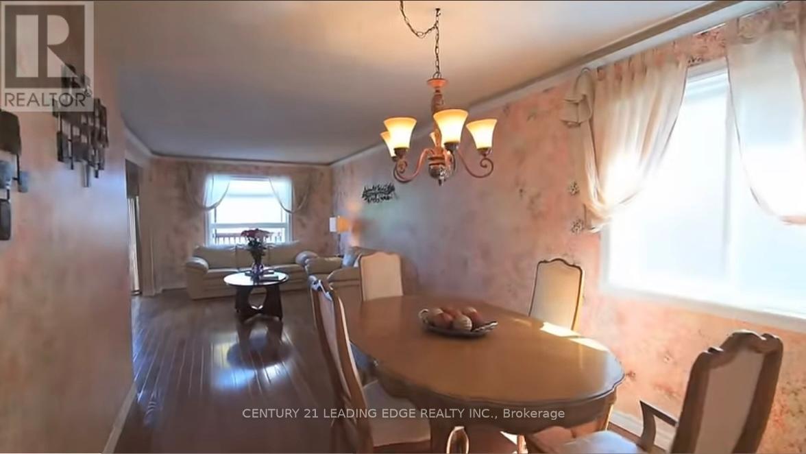 47 Hewitt Crescent, Ajax, Ontario  L1S 7A6 - Photo 4 - E12140768