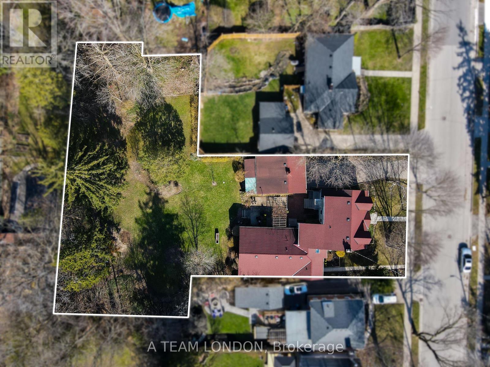 422 Chester Street, London South, Ontario  N6C 2J4 - Photo 5 - X12131142