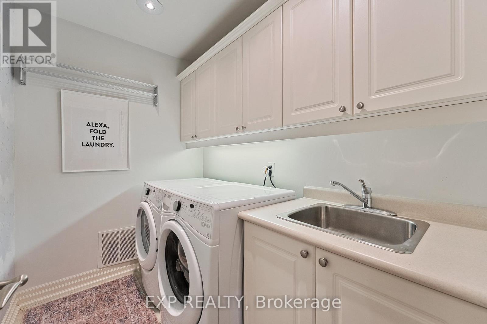 112 Tyler Street, Aurora, Ontario  L4G 2N3 - Photo 39 - N12140787