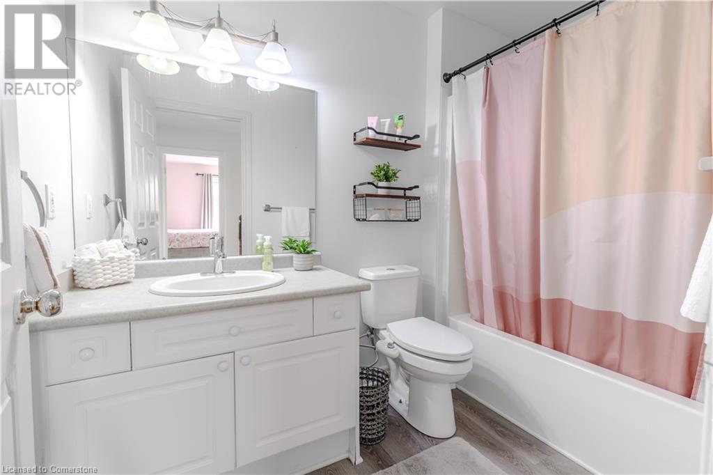 Photo 17 of 32 for 358 Chambers Place