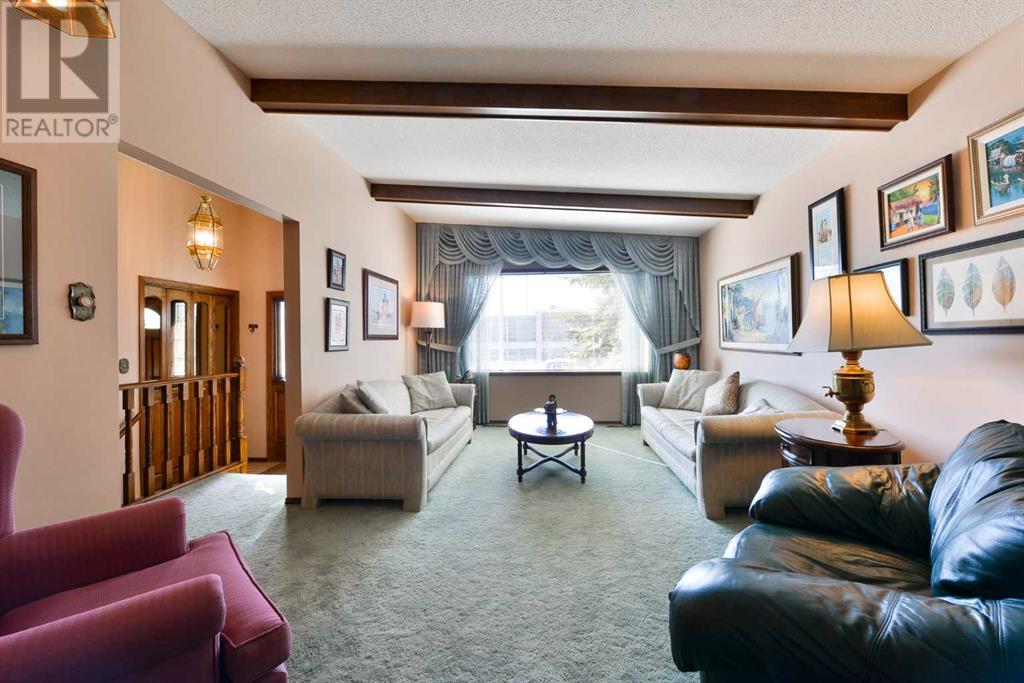 155 Galbraith Drive Sw, Calgary, Alberta  T3E 4Z5 - Photo 7 - A2207496