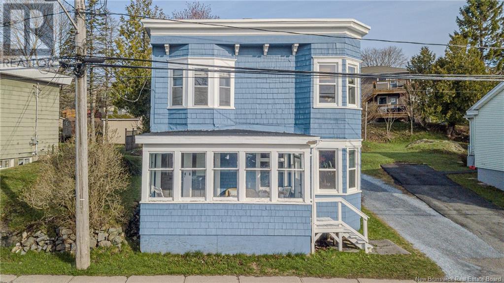 Property at 208-210 Millidge Avenue image 3