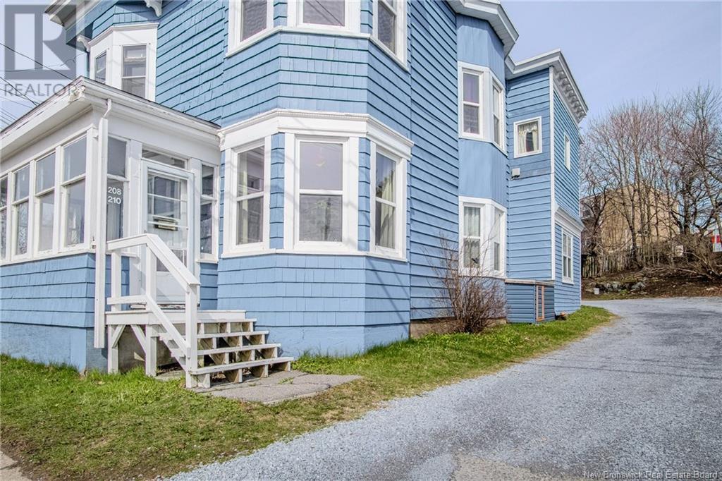 Property at 208-210 Millidge Avenue image 5