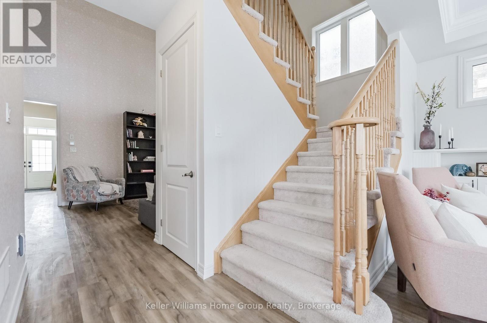 136 Harpin Way E, Centre Wellington (Fergus), Ontario  N1M 0G9 - Photo 20 - X12056652