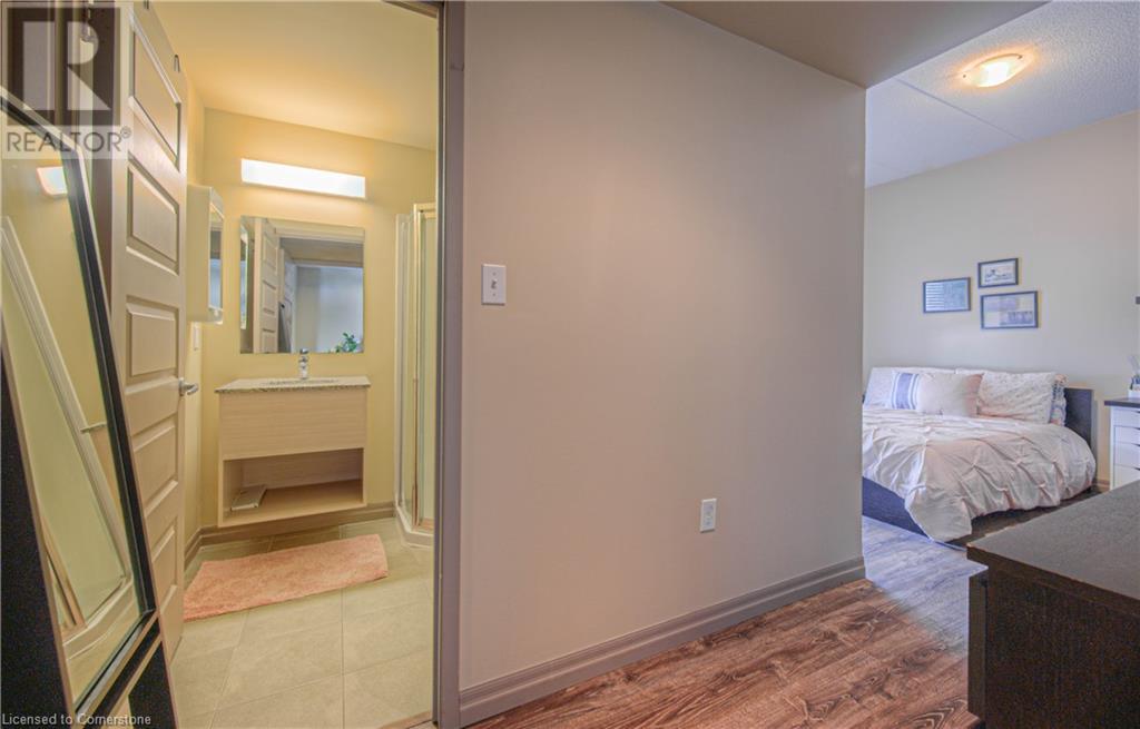 8 Hickory Street W Unit# 302, Waterloo, Ontario  N2L 3H6 - Photo 21 - 40725223