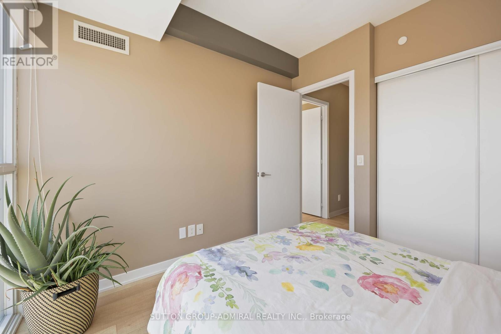 509 - 16 Mcadam Avenue, Toronto, Ontario  M6A 0B9 - Photo 20 - W12140765