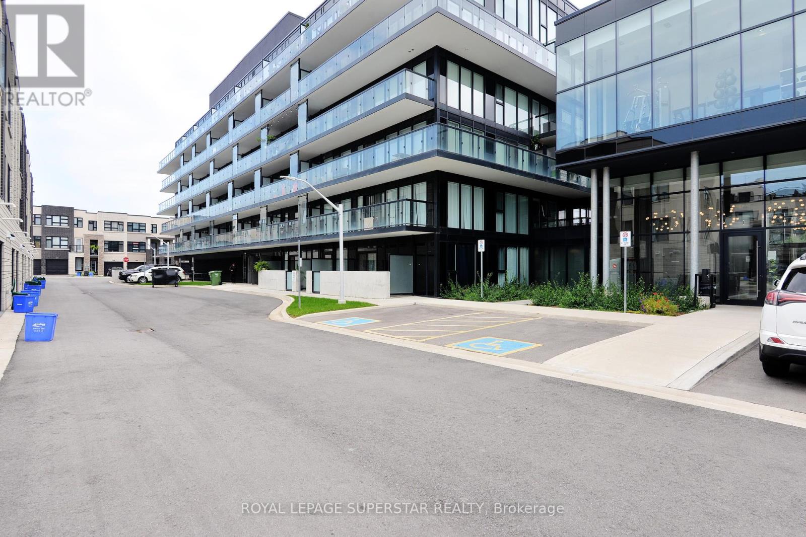 A217 - 1117 Cooke Boulevard, Burlington, Ontario  L7T 0C6 - Photo 39 - W12140776