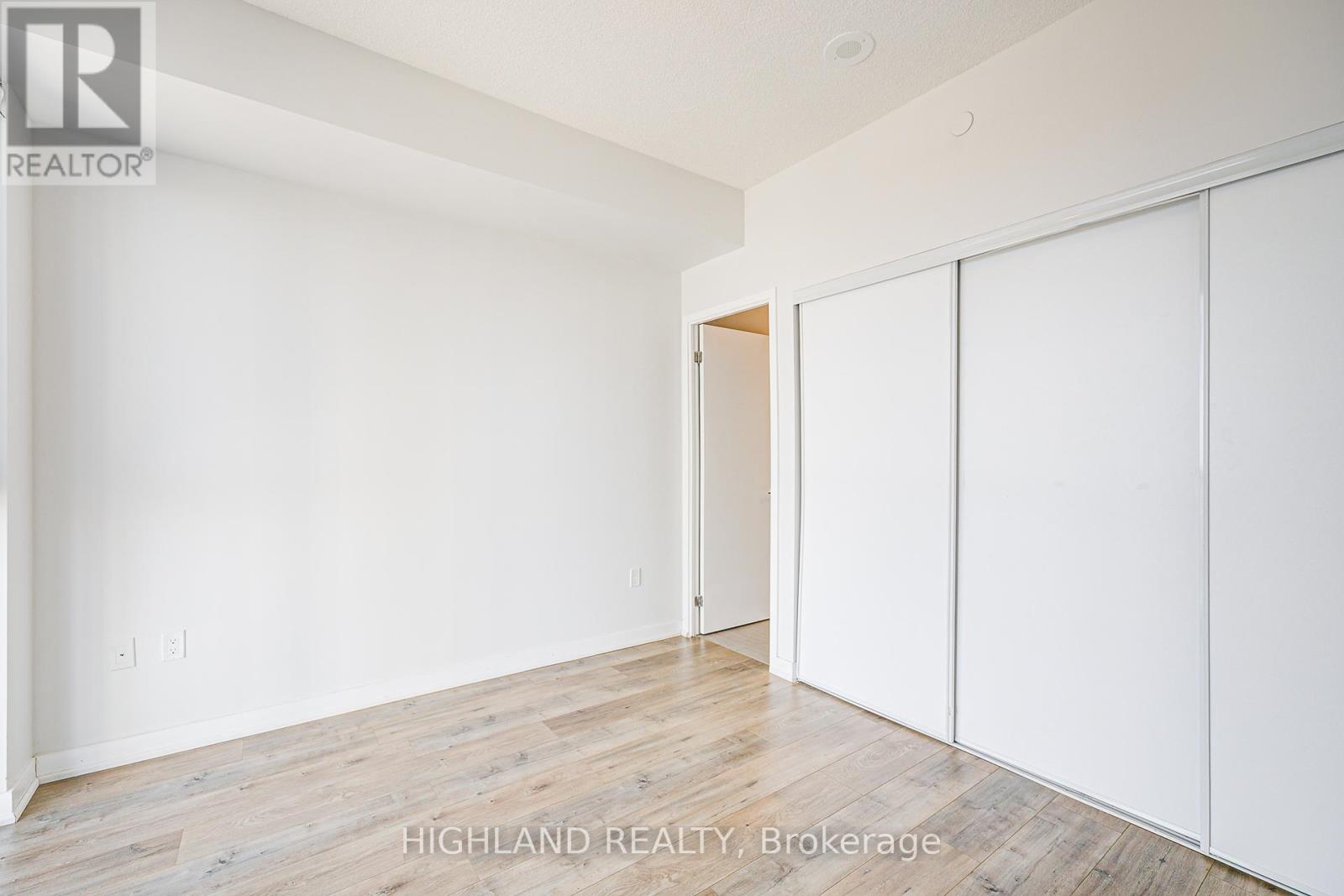 2318 - 4055 Parkside Village Drive, Mississauga (City Centre), Ontario  L5B 0K8 - Photo 19 - W12140361