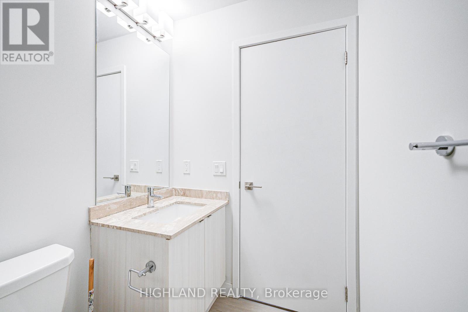 2318 - 4055 Parkside Village Drive, Mississauga (City Centre), Ontario  L5B 0K8 - Photo 7 - W12140361