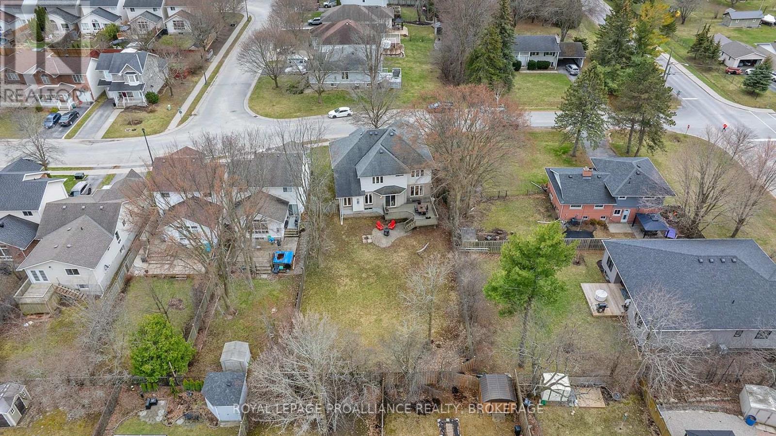 64 Dalgleish Avenue, Kingston, Ontario  K7K 7E1 - Photo 17 - X12140921