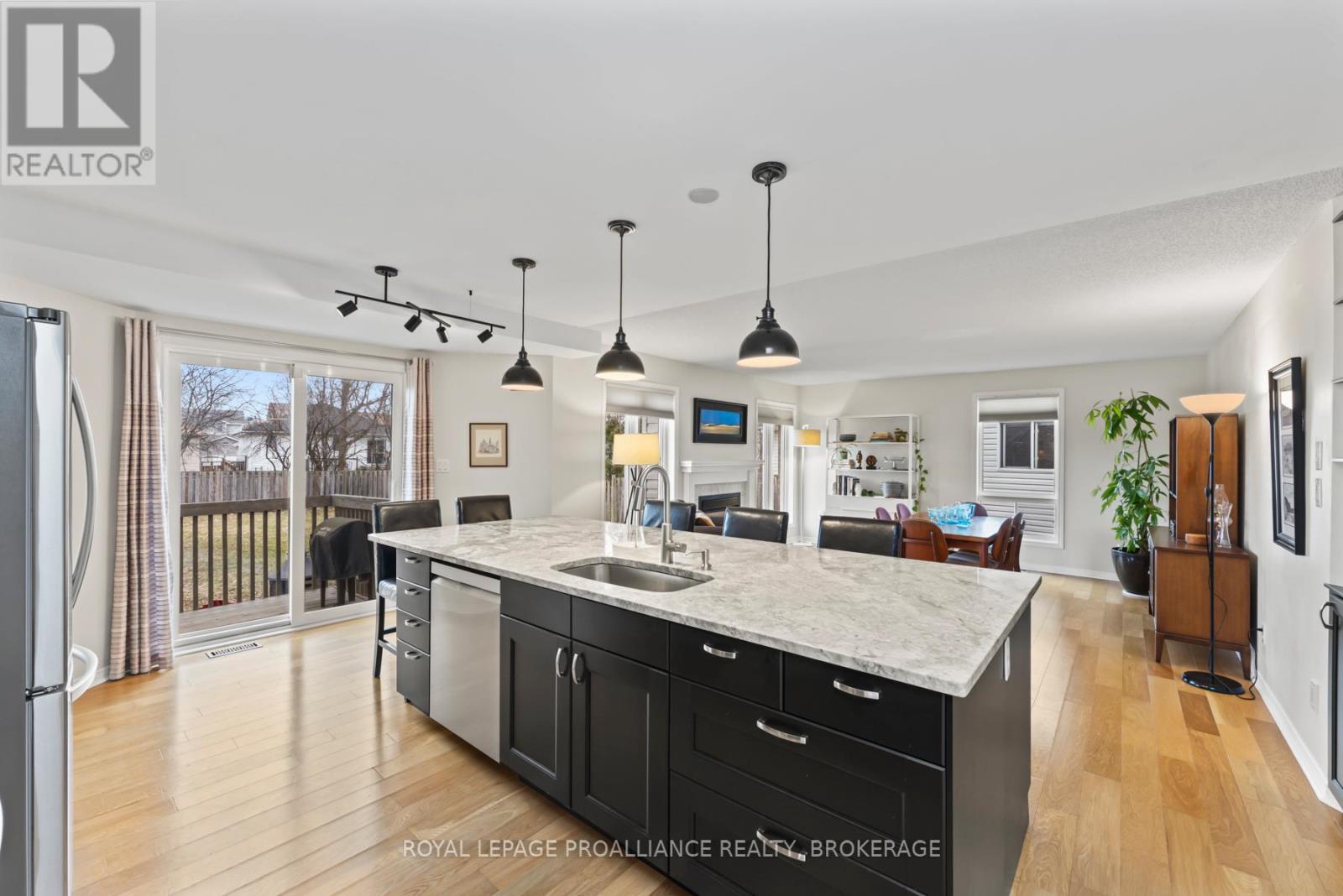 64 Dalgleish Avenue, Kingston, Ontario  K7K 7E1 - Photo 18 - X12140921
