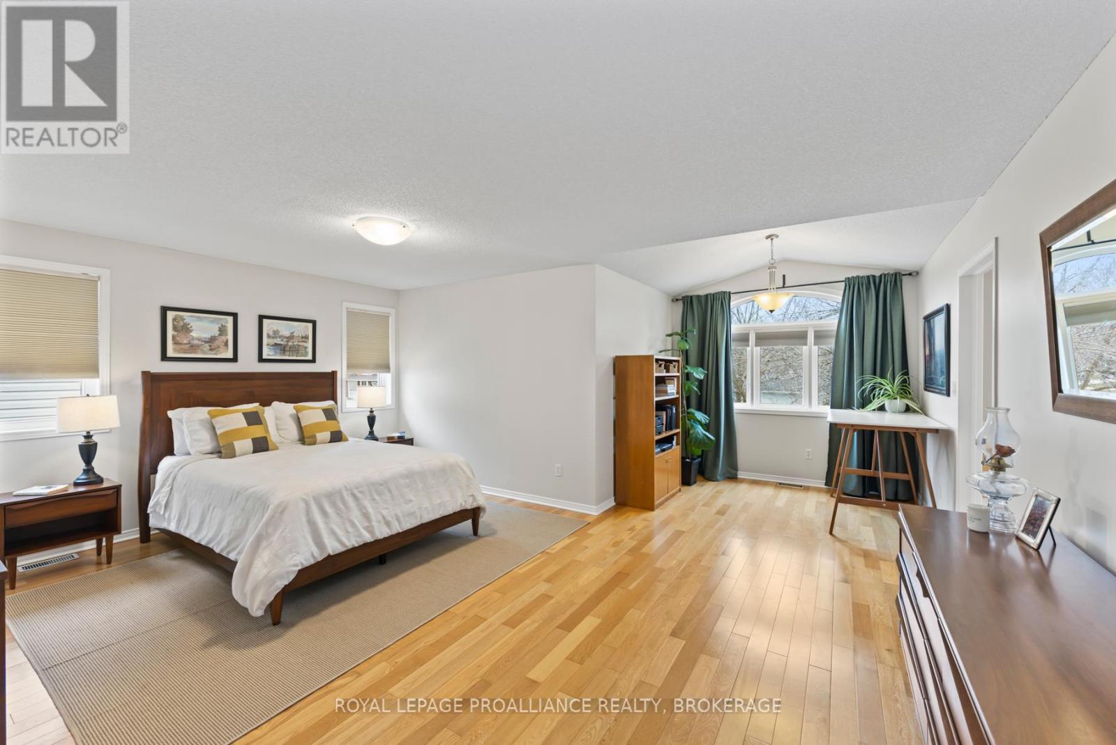 64 Dalgleish Avenue, Kingston, Ontario  K7K 7E1 - Photo 34 - X12140921