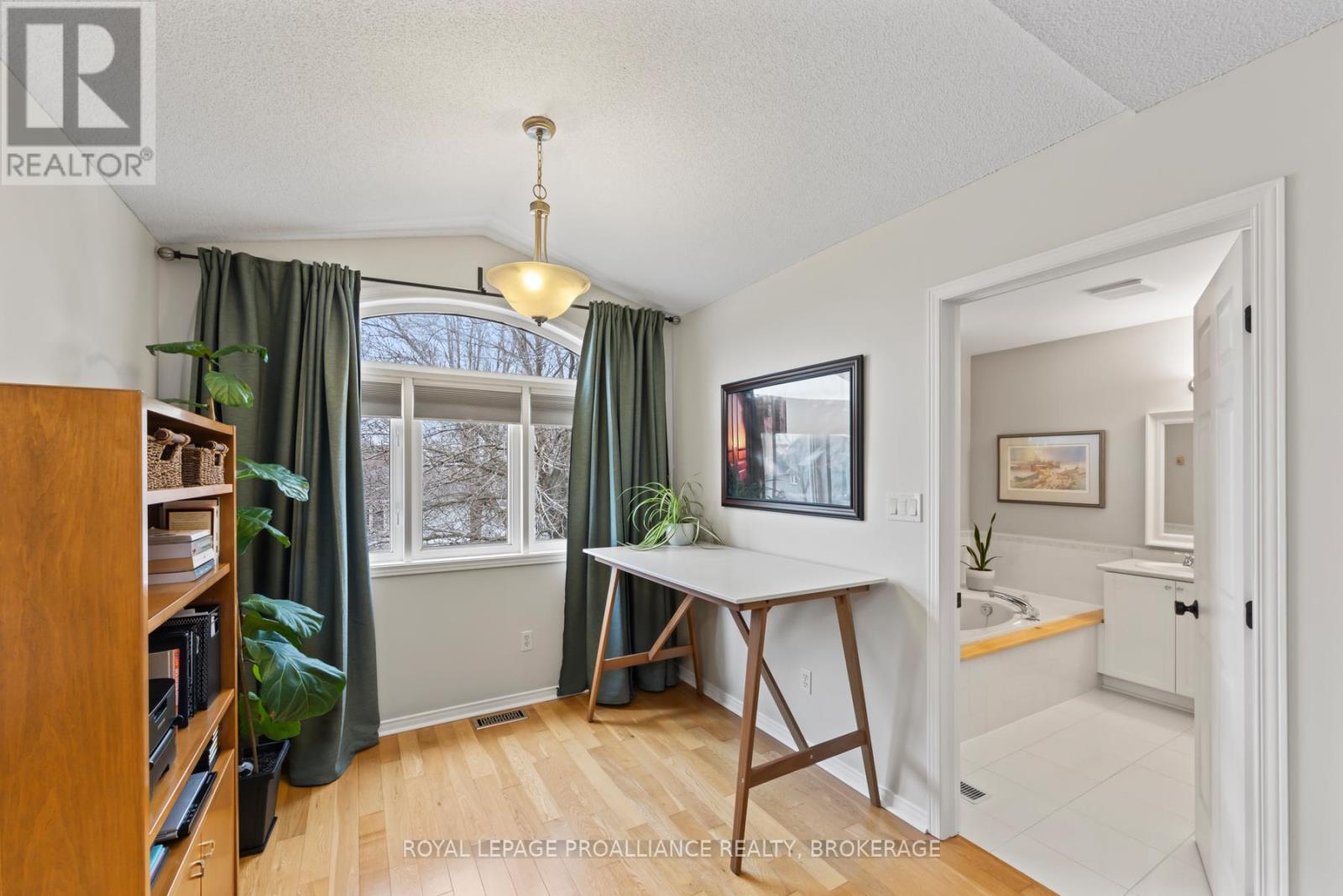 64 Dalgleish Avenue, Kingston, Ontario  K7K 7E1 - Photo 36 - X12140921