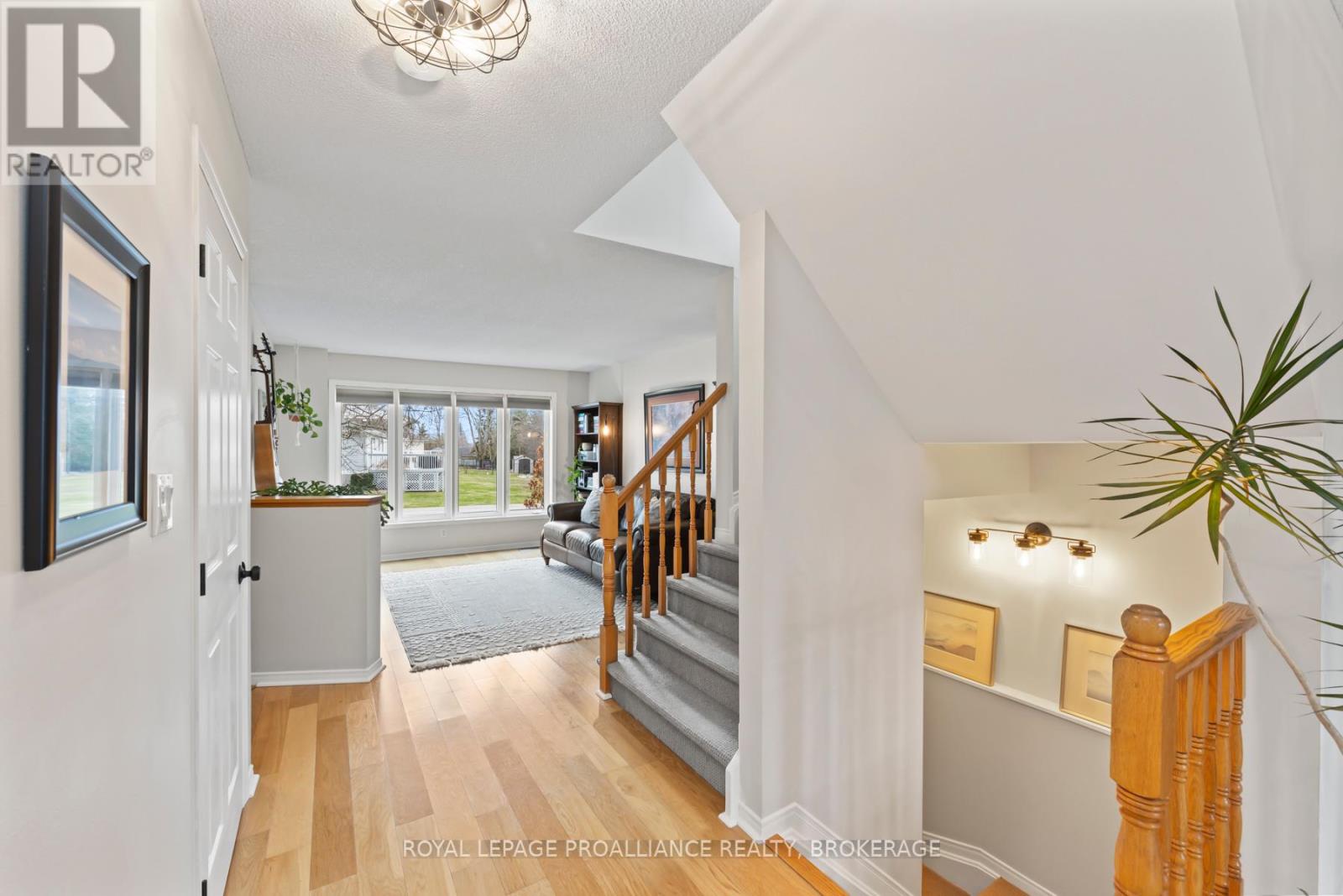 64 Dalgleish Avenue, Kingston, Ontario  K7K 7E1 - Photo 40 - X12140921