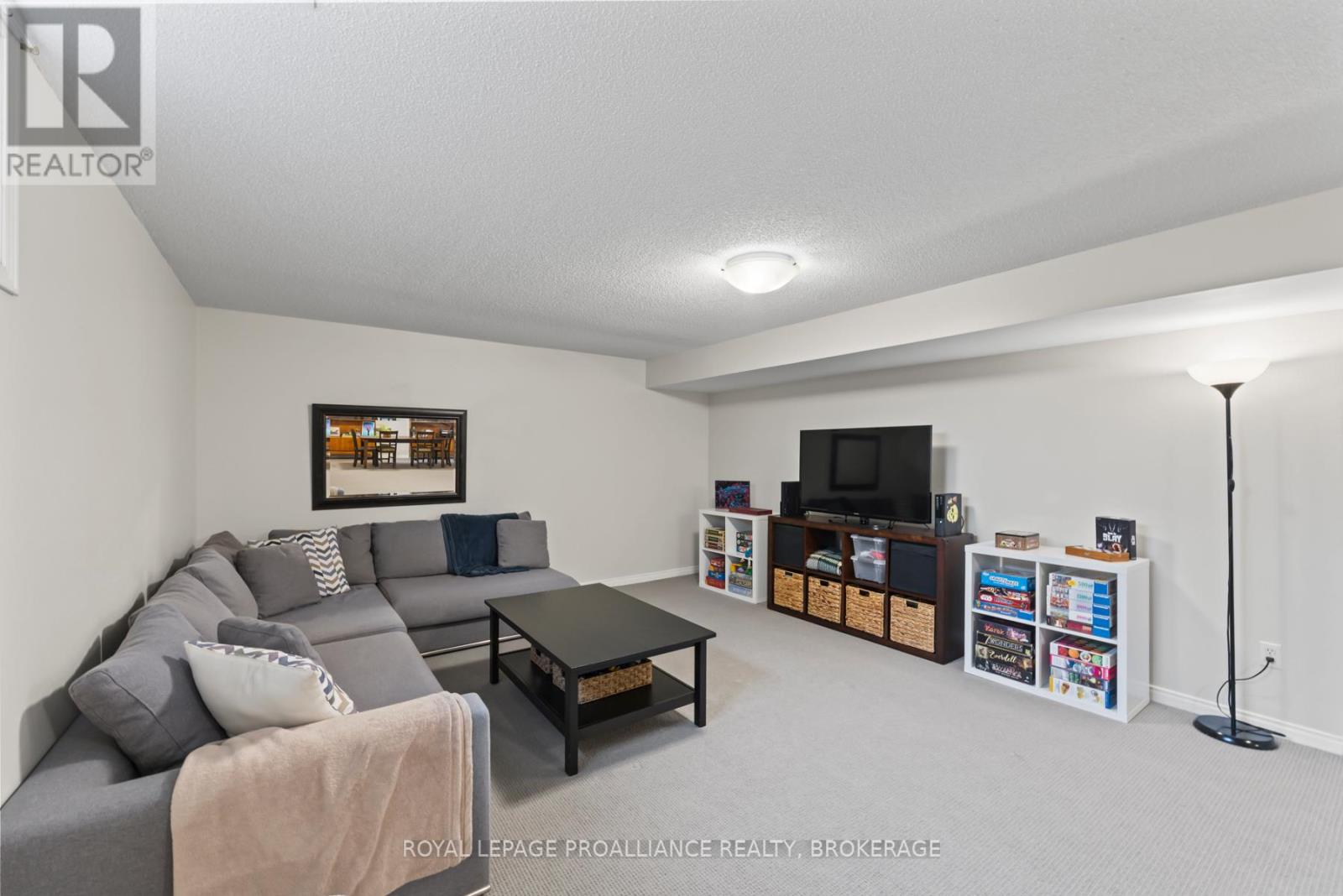 64 Dalgleish Avenue, Kingston, Ontario  K7K 7E1 - Photo 44 - X12140921