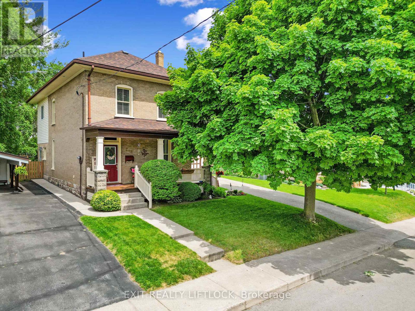 218 Lee Street, Peterborough North, Ontario  K9H 5N9 - Photo 2 - X12140850