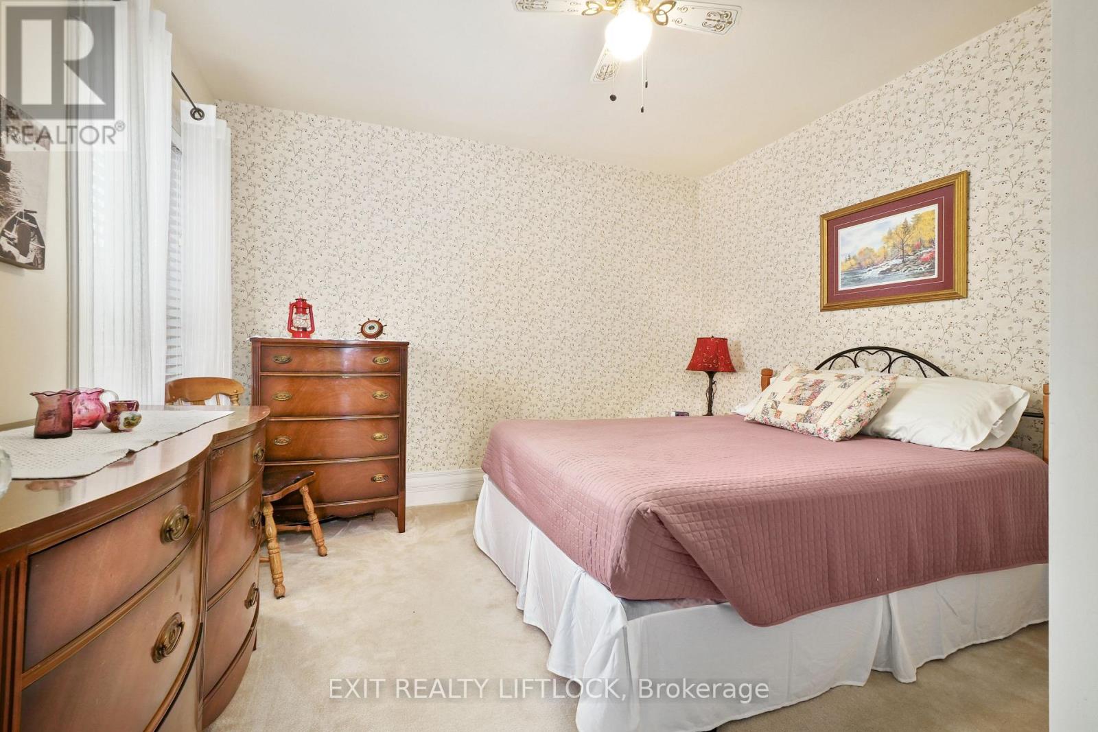 218 Lee Street, Peterborough North, Ontario  K9H 5N9 - Photo 21 - X12140850
