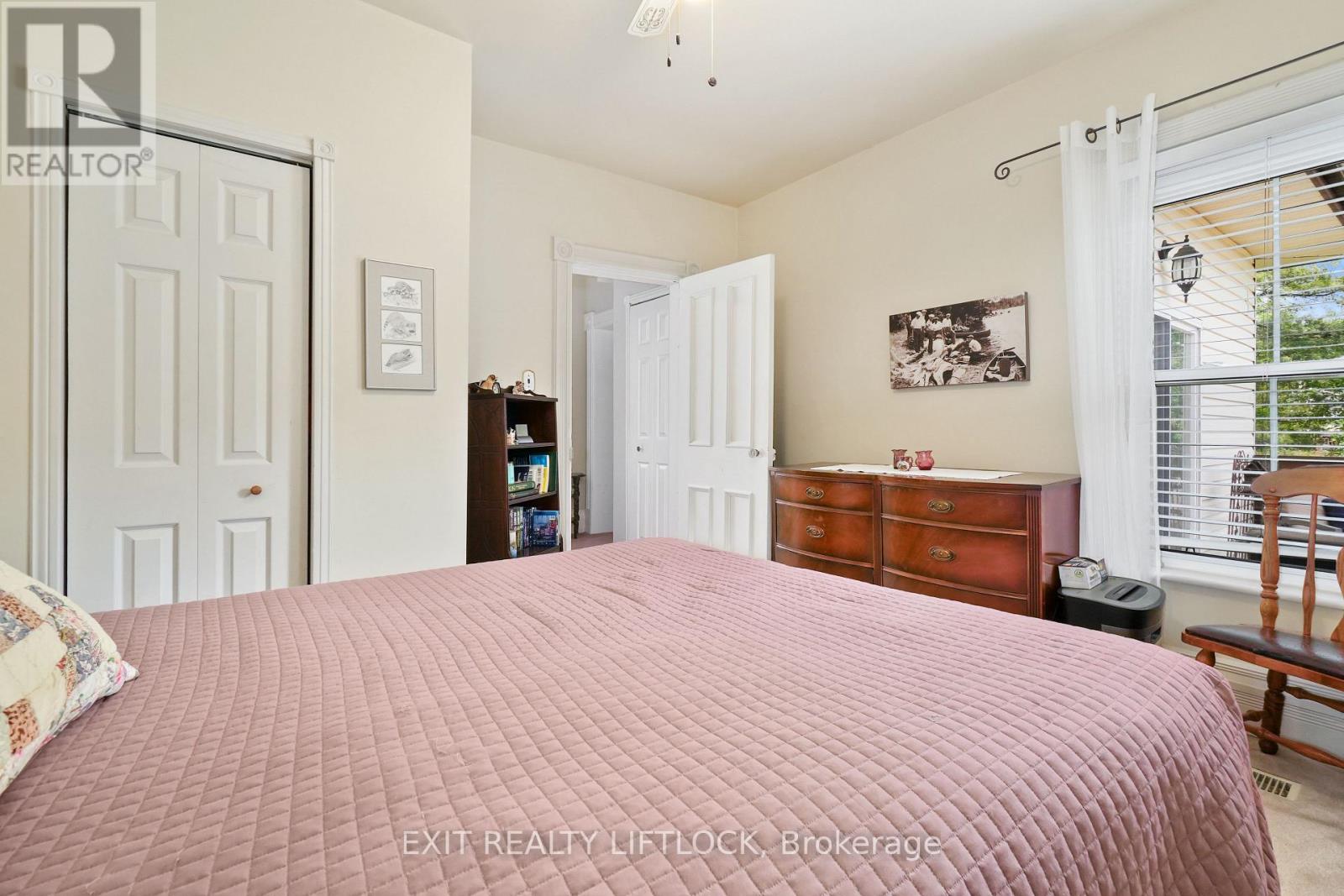 218 Lee Street, Peterborough North, Ontario  K9H 5N9 - Photo 22 - X12140850