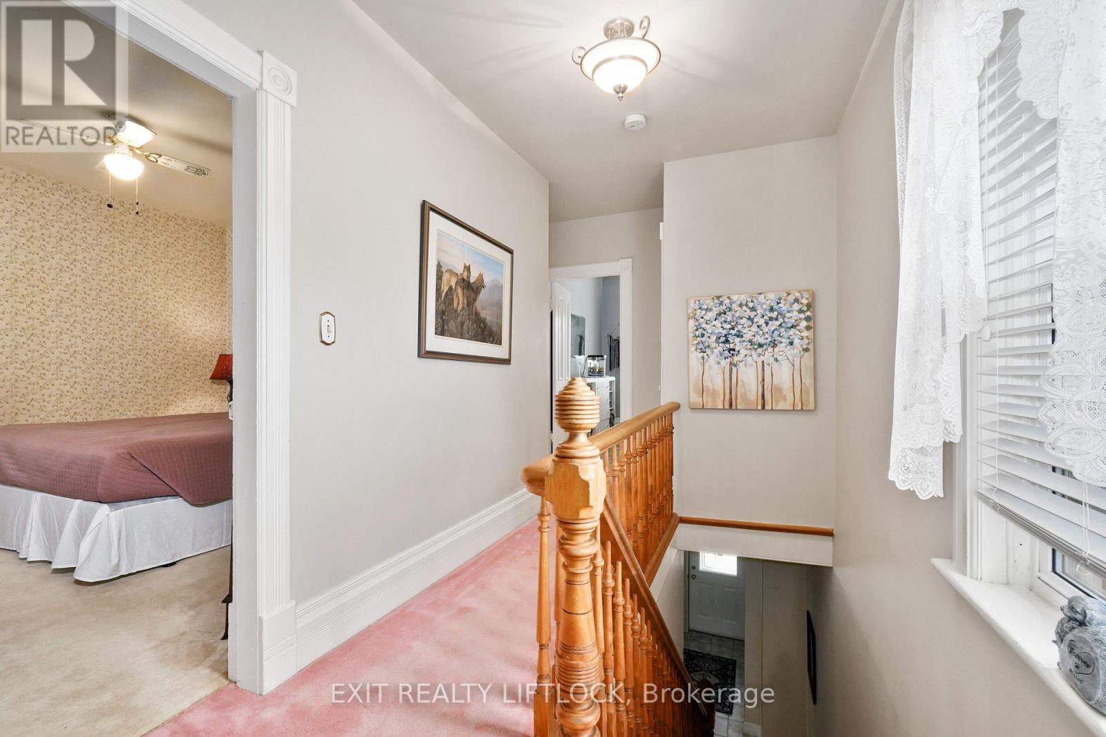 218 Lee Street, Peterborough North, Ontario  K9H 5N9 - Photo 23 - X12140850