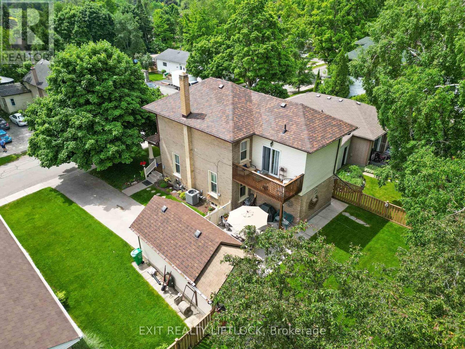 218 Lee Street, Peterborough North, Ontario  K9H 5N9 - Photo 29 - X12140850