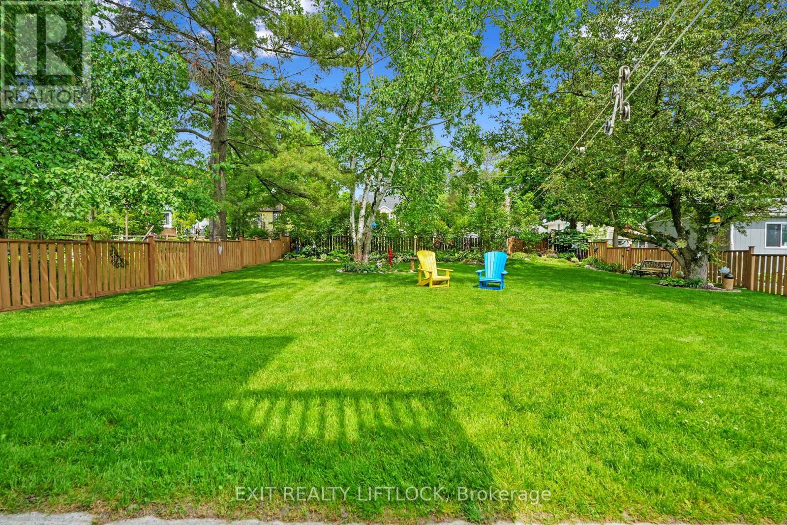 218 Lee Street, Peterborough North, Ontario  K9H 5N9 - Photo 34 - X12140850