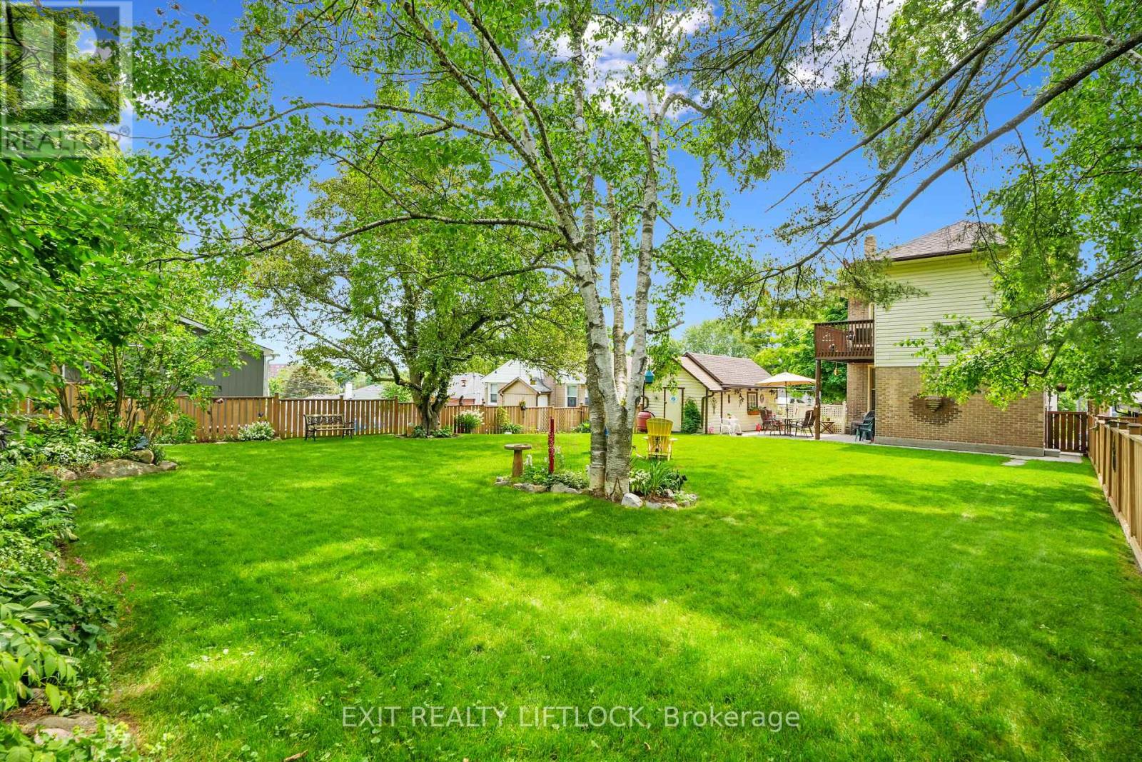 218 Lee Street, Peterborough North, Ontario  K9H 5N9 - Photo 37 - X12140850