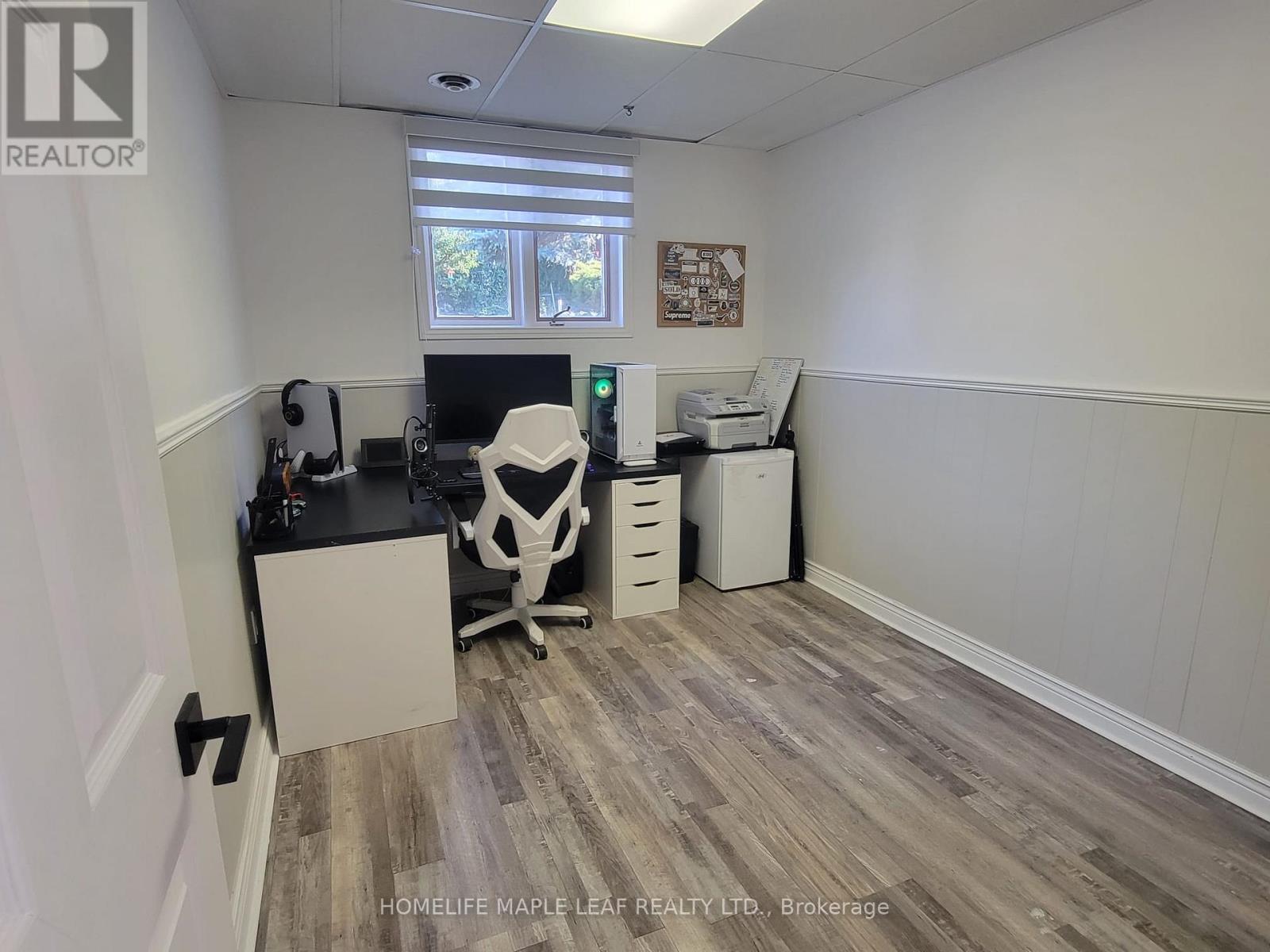 147 Muriel Crescent, London South, Ontario  N6E 2K4 - Photo 29 - X12140317
